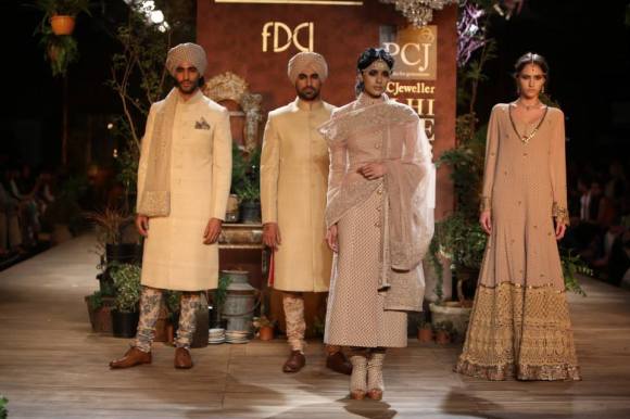 FDCI, Sabyasachi, PCJ, Delhi Couture Week, 2013, sari, sherwani, anarkali, opium, bridal, bride, groom, wedding, india